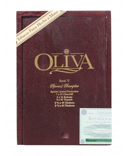 Oliva Serie V Special Sampler